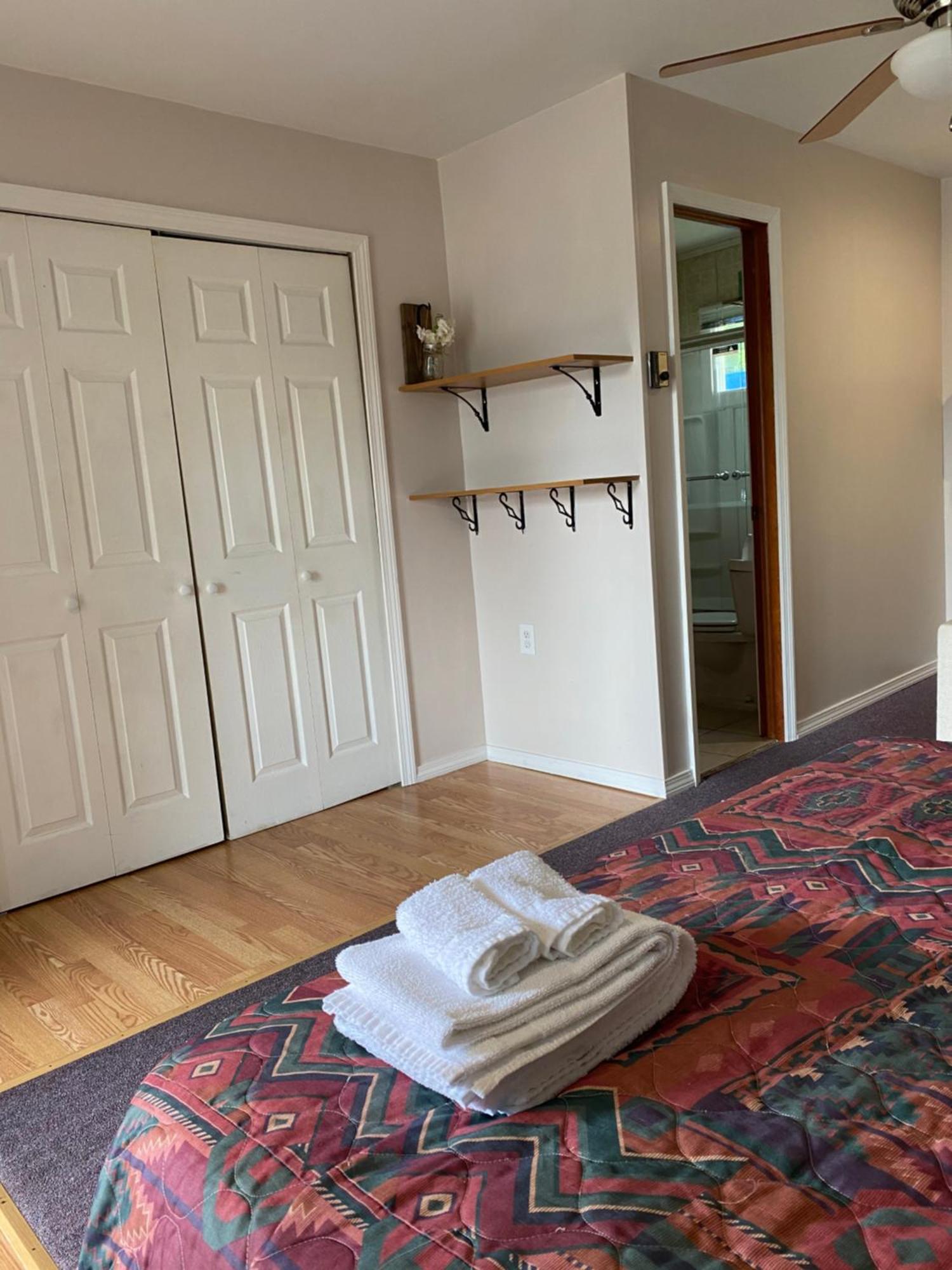 לייק ג'ורג' Barberry Court Motel &Cabins חדר תמונה